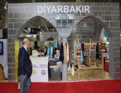 2012 Emitt Fuarı'nda Diyarbakır Standına Yoğun İlgi