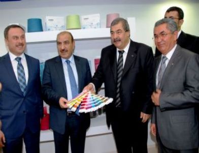 ''Pentex 2012 Penye Tekstil ve Teknolojileri Fuarı''