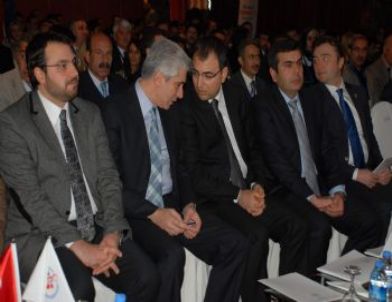 Gençlik Çalıştayı Diyarbakır'da Başladı