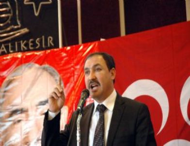 Mhp İl Başkanına Yumruklu Saldırı