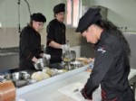 TÜRK MUTFAĞı - Aşçılık Takımı Yemek Yarışmasına Hazırlanıyor