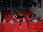 SAFTIRIK - Azize Analı Öğrenciler Sinemada Buluştu