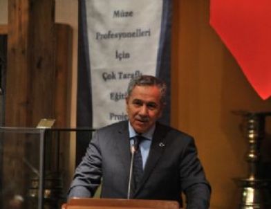 Başbakan Yardımcısı Arınç: Görüşmeleri Kilitlemek İlkel Bir Tutum Olur