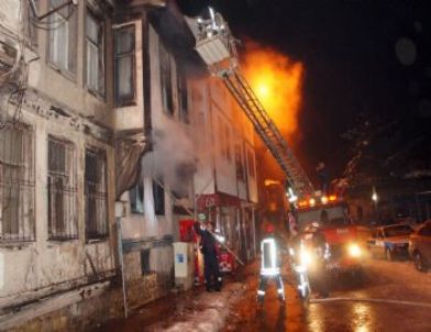 Kastamonu'da Ahşap Bir Evde Yangın Çıktı