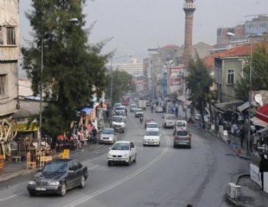 Sıra İkiçeşmelik Caddesi'nde