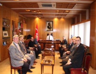 Vali Kızılcık, Has Parti Merkez İlçe Yönetimini Kabul Etti