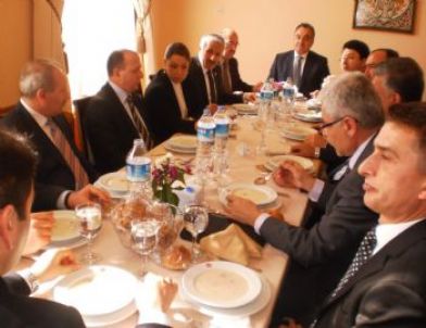 Özel Hastanelerin Sorunları Masaya Yatırıldı