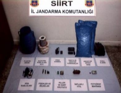 Siirt'te 100 Kilo Patlayıcı Ele Geçirildi