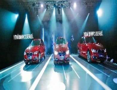 Yeni BMW 3 Serisi Vitrine Çıktı