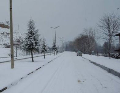 Kastamonu-ılgaz Kara Yolu Kontrollü Olarak Ulaşıma Açıldı