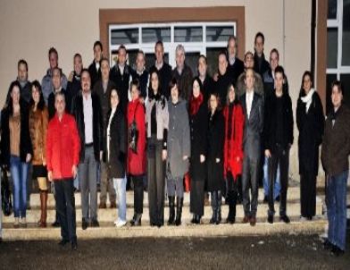 Muradiye Ticaret Lisesi Mezunları, Kapatılan Okullarının İsmini Yaşatmak İstiyor