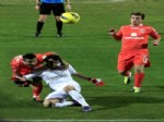 SINAN ÖZKAN - Bank Asya 1. Lig'de Elazığspor evinde Göngörenspor'u 3-2 mağlup etti
