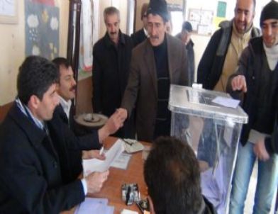 Albayrak Köyü Referanduma Gitti