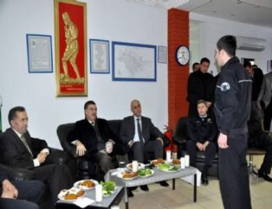 Vali Al’dan Polise Moral Ziyareti