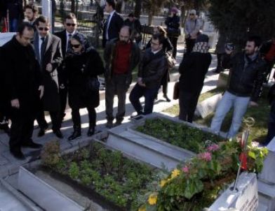 Rıdvan Özden'in Eşinden 'Mezar Daha Önce Açılmış' İddiası