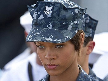 Donanmanın en güzel subayı