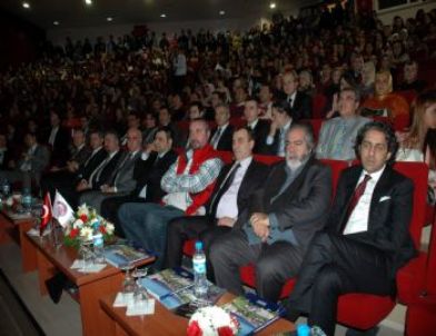 ÇOMÜ Öğrencileri 2011'in En İyilerini Seçti