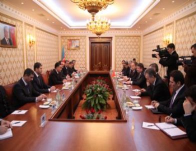 Bakan Şahin, Azerbaycan Cumhurbaşkanı Aliyev ve Azeri Mevkidaşı Usubov İle Görüştü