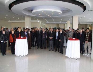 'Batıya Doğru Akan Nehir' Fotoğraf Sergisi Açıldı