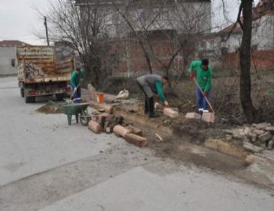 Kartepe Acil Müdahale Ekibi Durmaksızın Çalışıyor