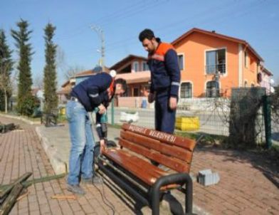 Başiskele’de Parklar Bahara Hazırlanıyor