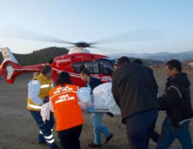 Doğum Hastasının İmdadına Ambulans Helikopter Yetişti