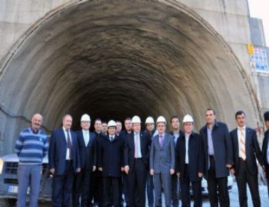 Torul Tünellerinde İşık Göründü