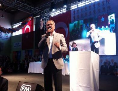 Bakan Çağlayan: 'Kıskanmayın Ne Olur, Sarkozy Çalış Senin De Olur'