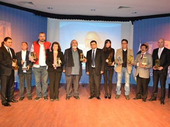 Cemil İpekçi'ye Çanakkale'den Yılın Modacısı Ödülü