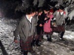 107 Öğrenci ve Öğretmenleri Karda Mahsur Kaldı