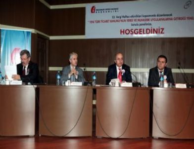 İibf Yeni Türk Ticaret Kanunu ve Muhasebe Uygulamaları”nı Masaya Yatırdı