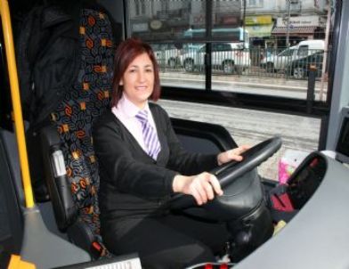 Kadın Otobüs Şoförlerinin Gözü Metrobüste