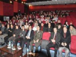 ROMEO VE JULIET - Yerköy'de Öğrencilerin 'Ramo ve Juluyet' Oyunu Büyük Beğendi Topladı