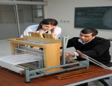 Engelliler Devlet Memurluğu İçin Hazırlanıyor