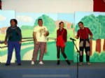 KALESERAMIK - İlköğretim Okulu Öğrencilerine Müzikli Çocuk Oyunu Gösterisi