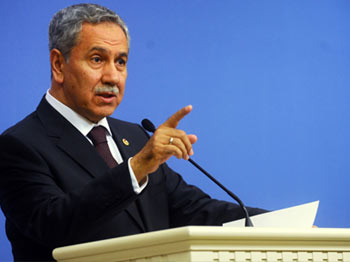 Sanatı Ve Sanatçıyı En Az Tanıyan Kişi Arınç'tır