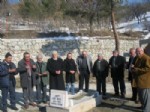 İSKILIPLI ATıF HOCA - Torunları İskilipli Atıf Hoca'yı Mezarı Başında Andı