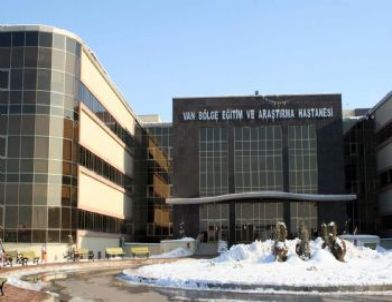 Van'da 'Yanlış İğne Öldürdü' İddiası