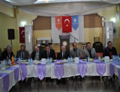 Ak Parti Sarıoğlan İlçe Danışma Toplantısı Yapıldı