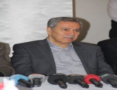 Arınç: 'suriye'de Yaşanan Olayları İran Nasıl Karşılıyor, Duymak İstiyorum'