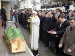 İçişleri Bakanı Şahin, Ak Partili Mualla Aleşgür’ün Cenazesine Katıldı