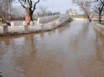 TRAKYA BÖLGESİ - Bulgaristan’da Su Sızdıran Baraj, Meriç’te Taşkın Riskini Artırdı