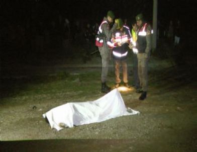 Emanet Araçla Kaza Yaptı Canından Oldu