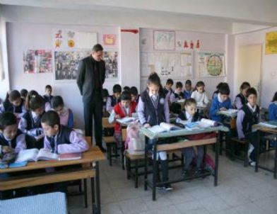 Midyat’ta Öğrenciler ve Öğretmenler İçin Ders Zili Çaldı