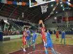 CENGIZ TOPEL İLKÖĞRETIM OKULU - Okullar Arası Yıldızlar Basketbol İl Birinciliği