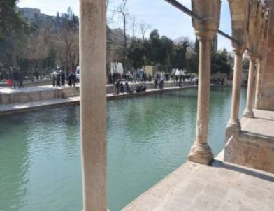 Şanlıurfa Bahardan Kalma Günleri Yaşıyor