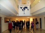 BAHADIR YORUK - İstanbul'u Gezen Sasonlu Kız Öğrenciler Mutlu Döndü