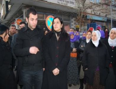 Kck Operasyonunda Gözaltına Alınan 19 Kişi Tutuklandı