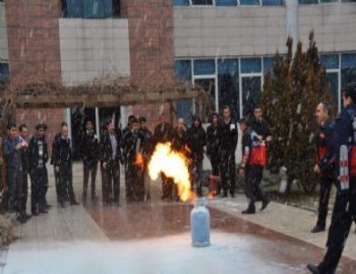 Diyarbakır'da Yangın Söndürme Eğitimi
