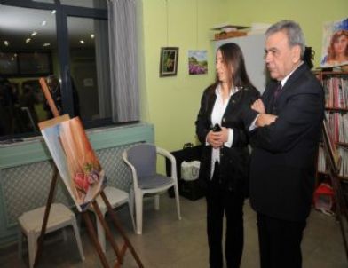 Başkan Kocaoğlu Genç Sanatçıları Yalnız Bırakmadı